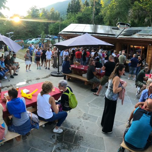 Ristorante pizzeria Triangia Glamping