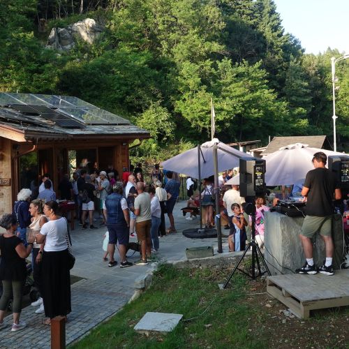 Ristorante pizzeria triangia Glamping